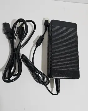 C9200cx-8pt-2g Cisco C9k-150w-adpt Ac-dc Power Adapter For Compact Switch 4-pin