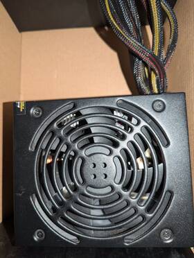 Corsair Cp-9020171 Vs Series Vs550 550 Watt 80 White Certified Power Supply Psu