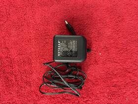 Netgear Pwr-10028-01 Ac Adapter Ad-051a 5vdc 1a In Original Box