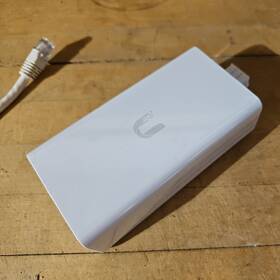 Ubiquiti Networks 084691809548 Unifi 60w Poe Adapter From Usw Flex Utility Box