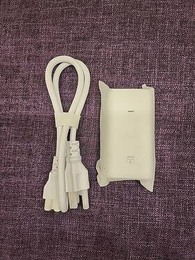 Ubiquiti Networks 817882024969 U-poe-af 48vdc 15w Gigabit Poe Injector - White