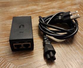 Ubiquiti Networks Gp-a240-050g 24v Power Adapter Passive Poe Injector -