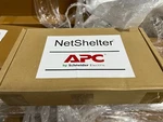 AR7700 Apc Netshelter Sx 600MM 750MM Stabilizer Plate Rack New. Price: $74.00.